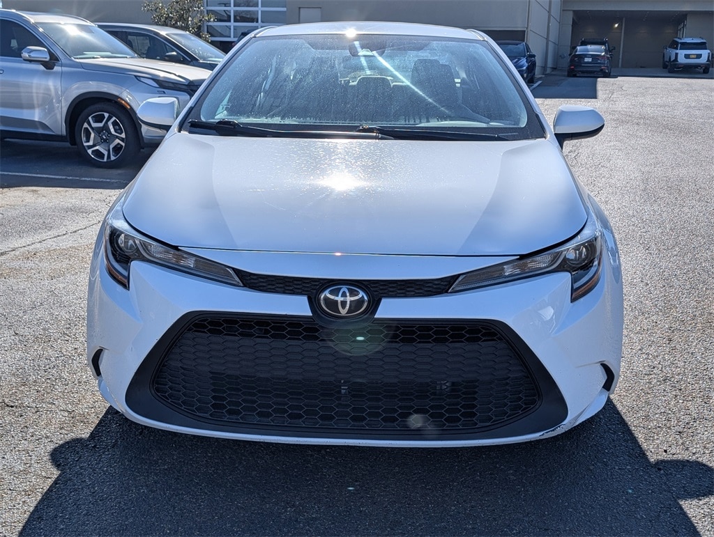 Used 2021 Toyota Corolla LE with VIN 5YFEPMAE8MP208643 for sale in Ridgeland, MS