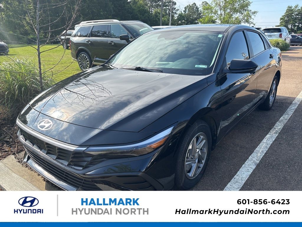 2025 Hyundai Elantra 2.0 SE IVT's photo