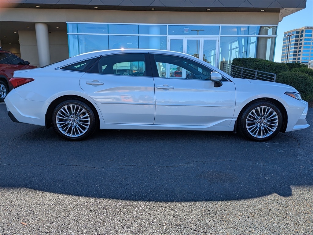 Used 2019 Toyota Avalon Limited Sedan