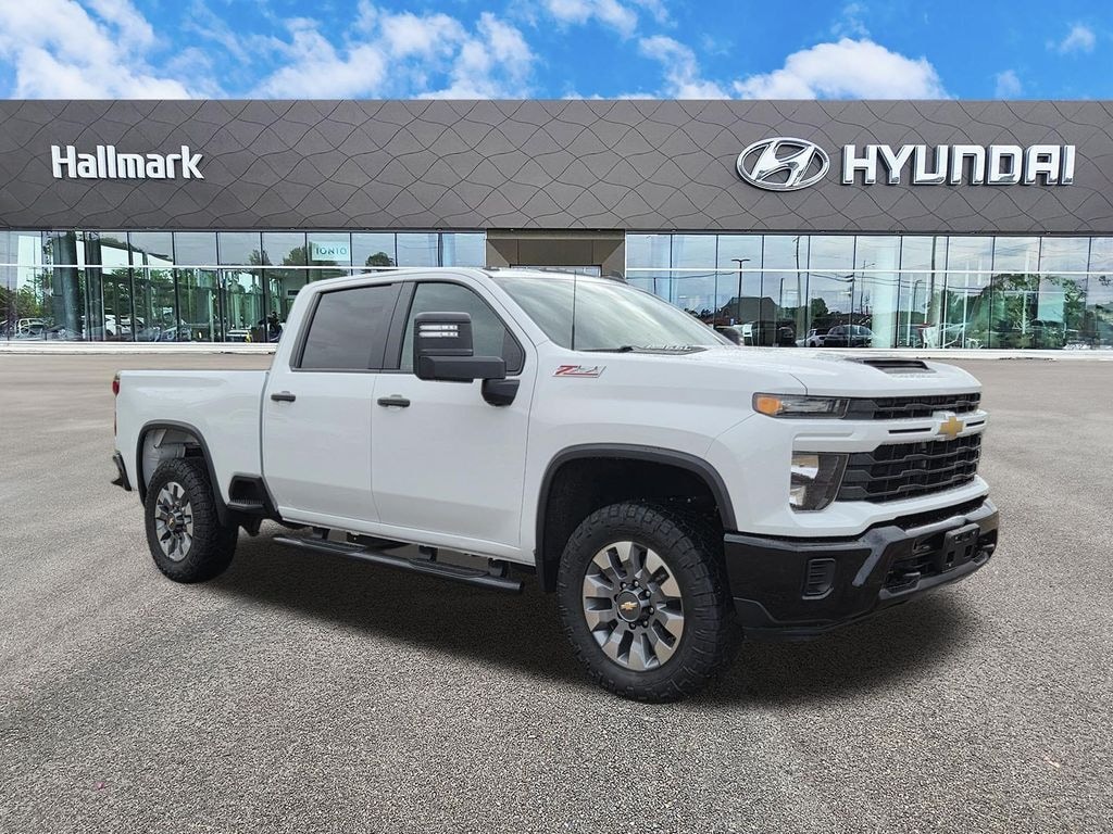 Used 2024 Chevrolet Silverado Custom Crew Cab