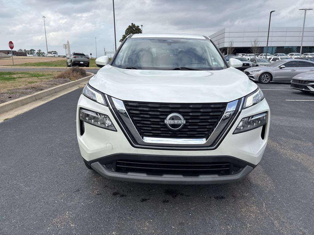 Used 2023 Nissan Rogue SV SUV