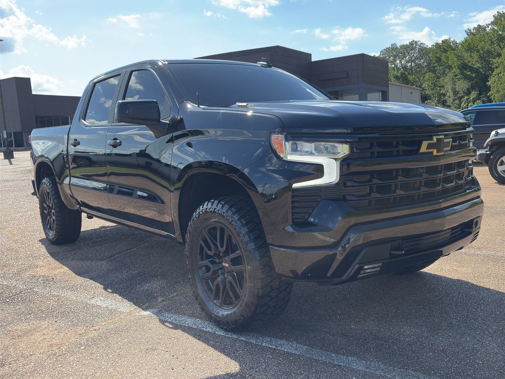 2024 Chevrolet Silverado