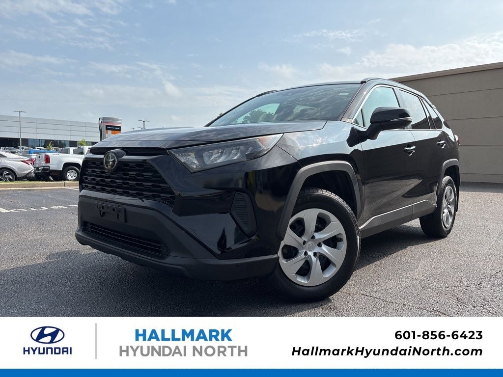 Used 2019 Toyota RAV4 LE SUV