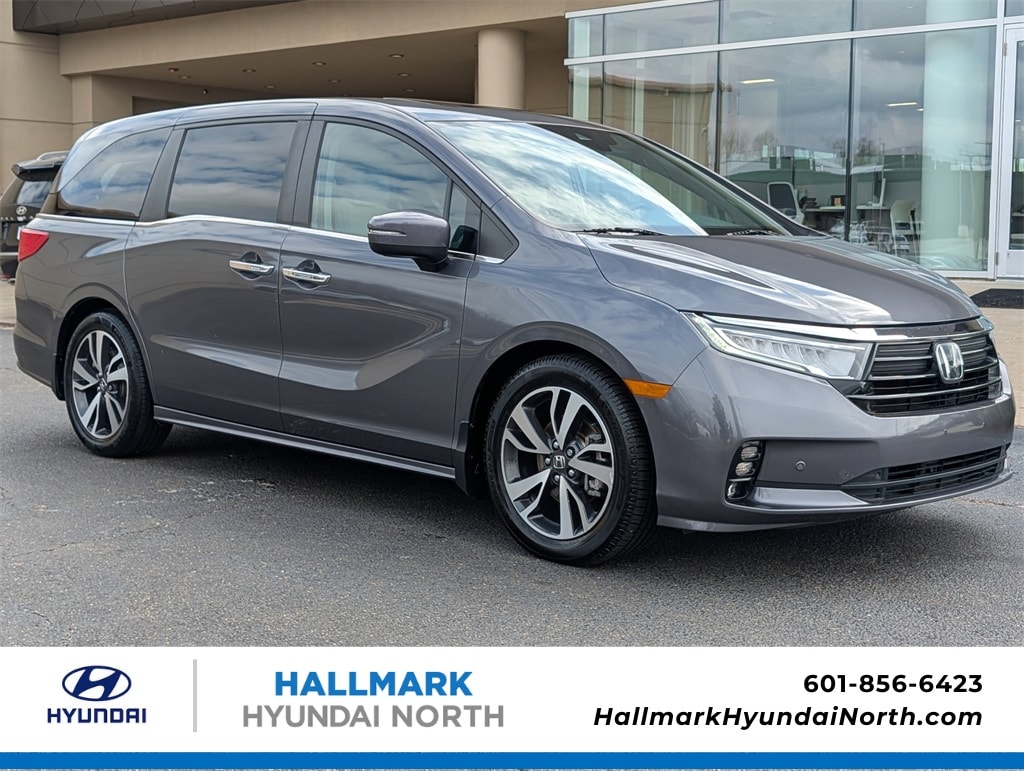 2021 Honda Odyssey Touring's photo