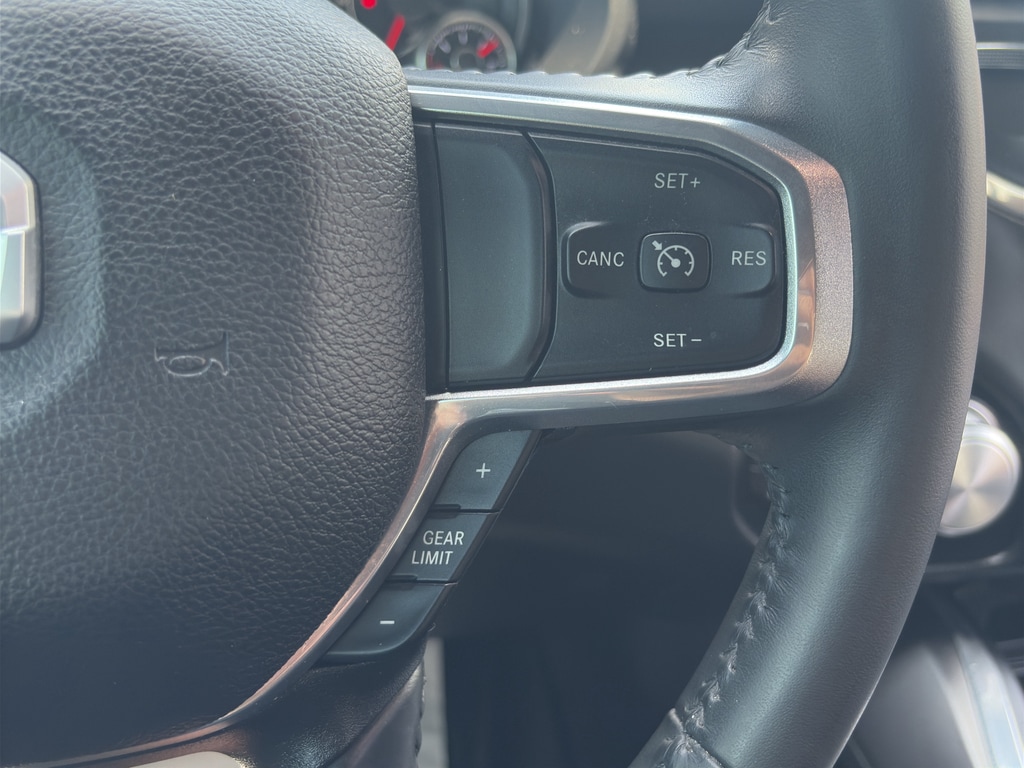 2022 RAM Ram 1500 Pickup Laramie - Photo 18