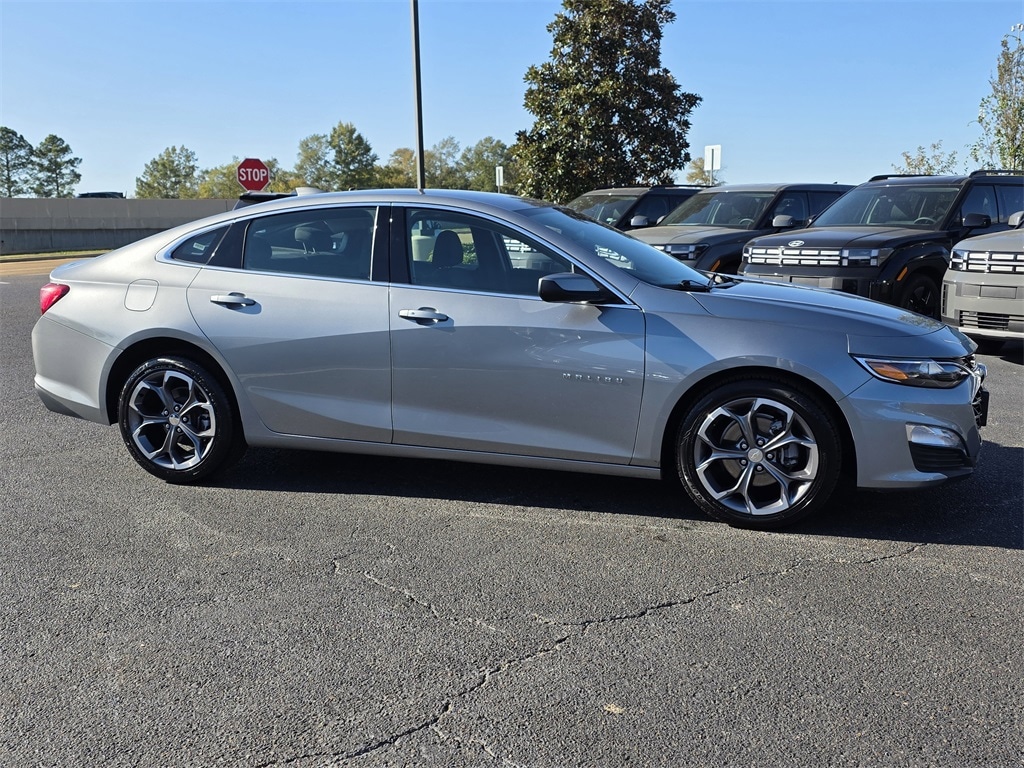 Used 2024 Chevrolet Malibu 1LT with VIN 1G1ZD5ST8RF159433 for sale in Ridgeland, MS