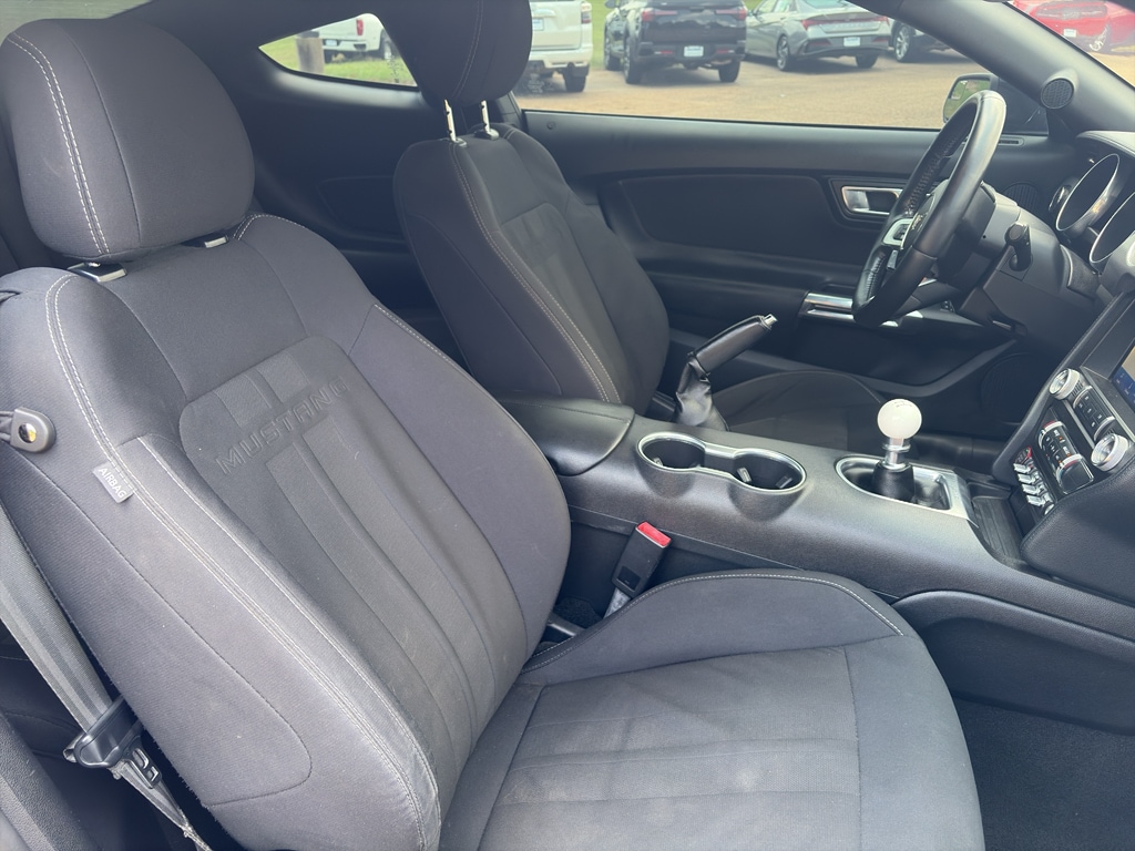 2020 Ford Mustang GT - Photo 12
