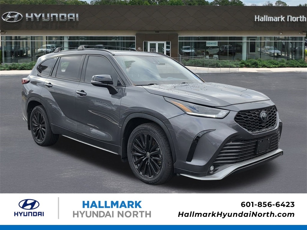 Used 2024 Toyota Highlander XSE SUV