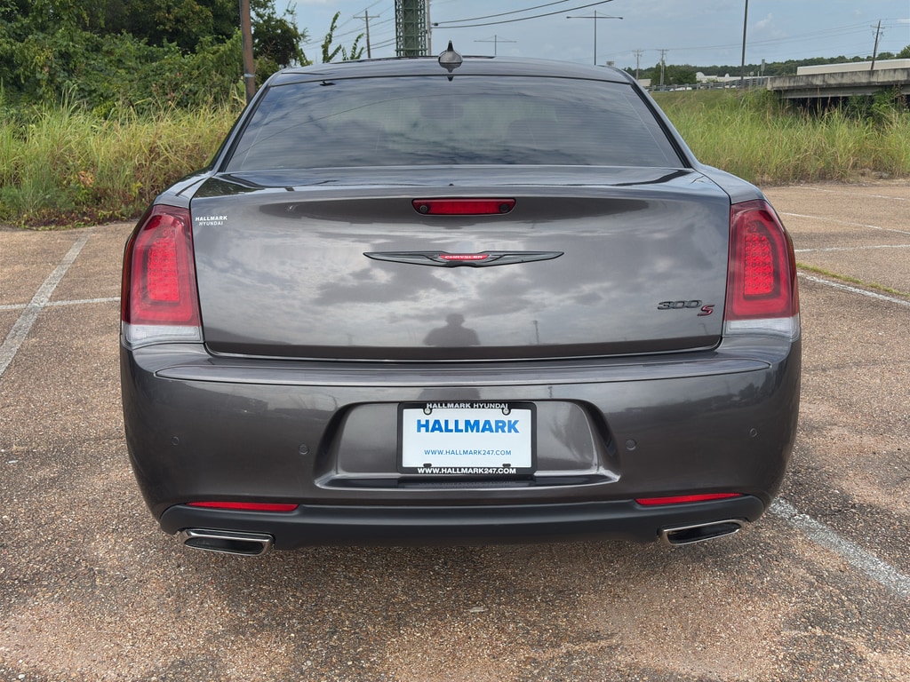 2023 Chrysler 300 S - Photo 28