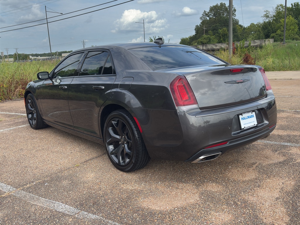 2023 Chrysler 300 S - Photo 29