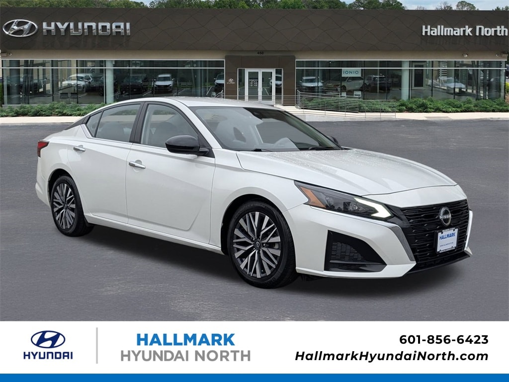 2024 Nissan Altima SV