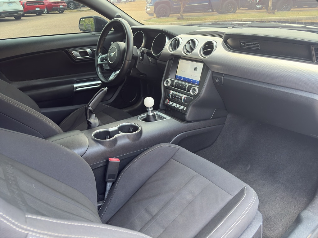 2020 Ford Mustang GT - Photo 11
