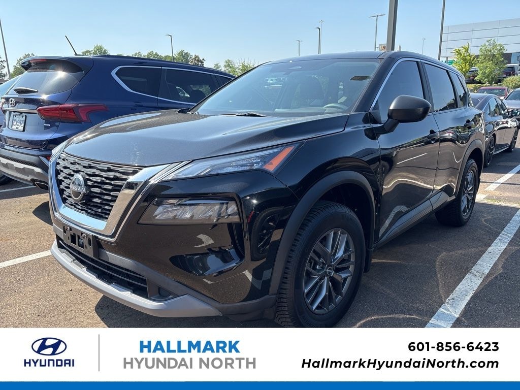 Used 2023 Nissan Rogue S SUV