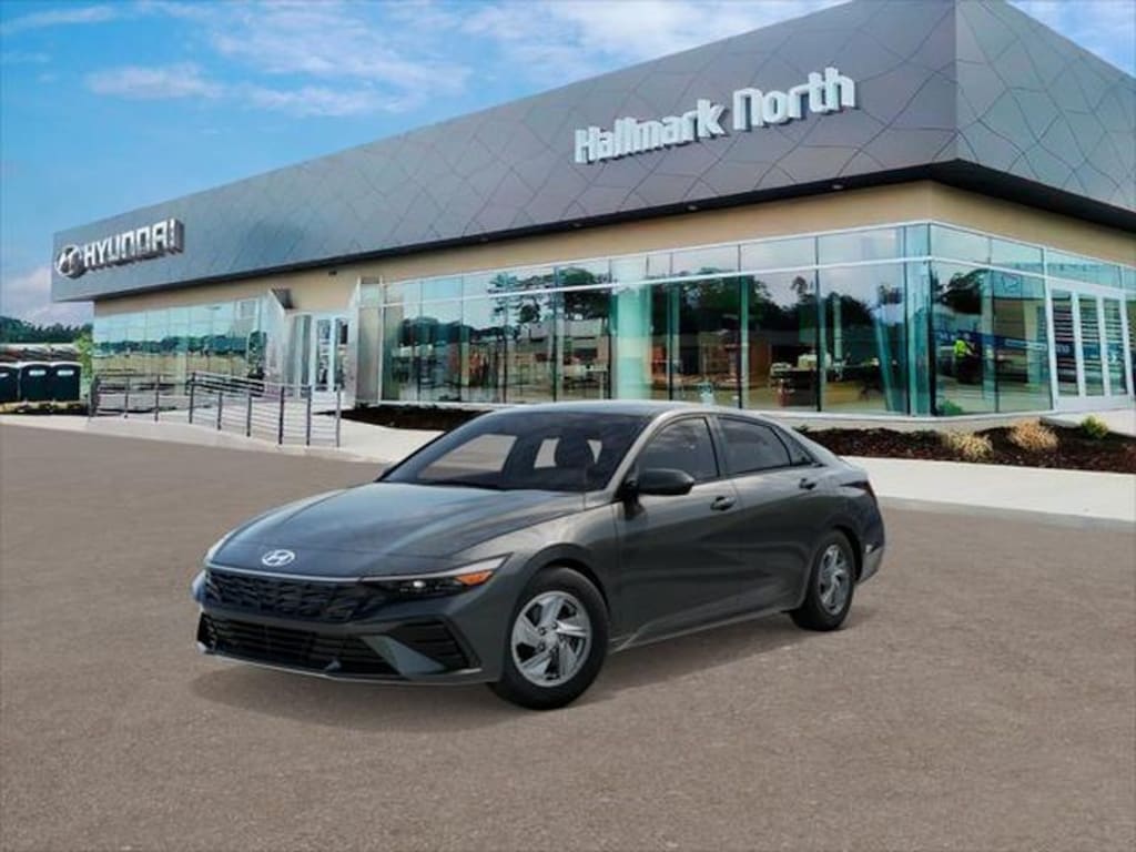 New 2026 Hyundai Elantra SE Sedan