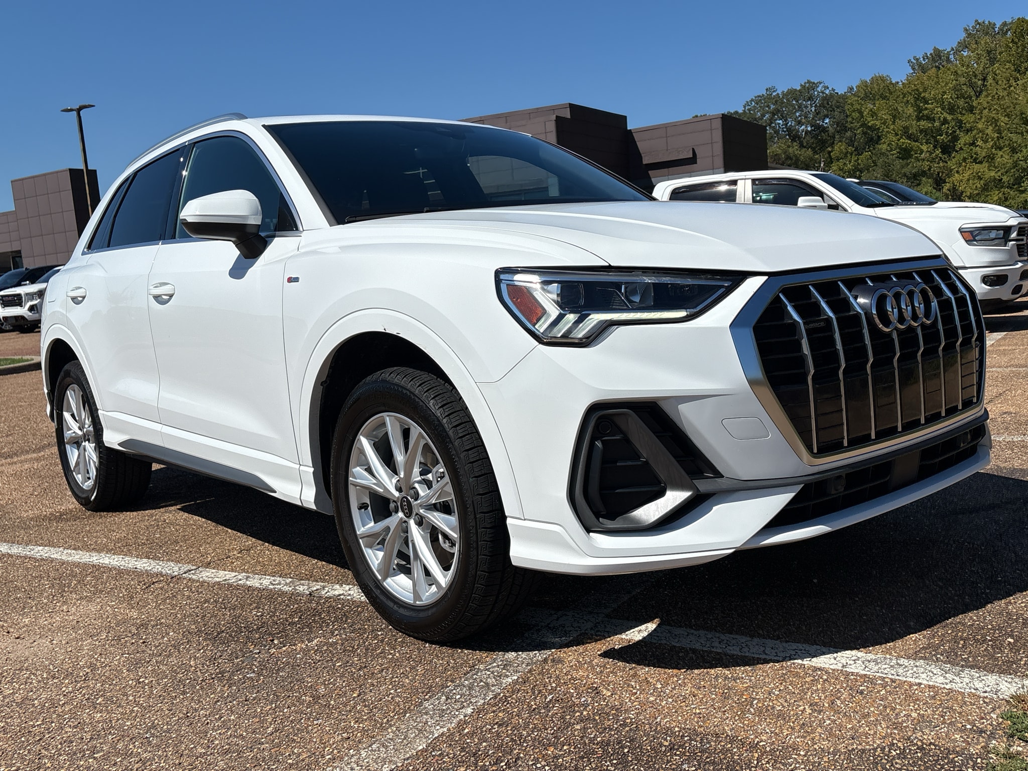 2025 Audi Q3
