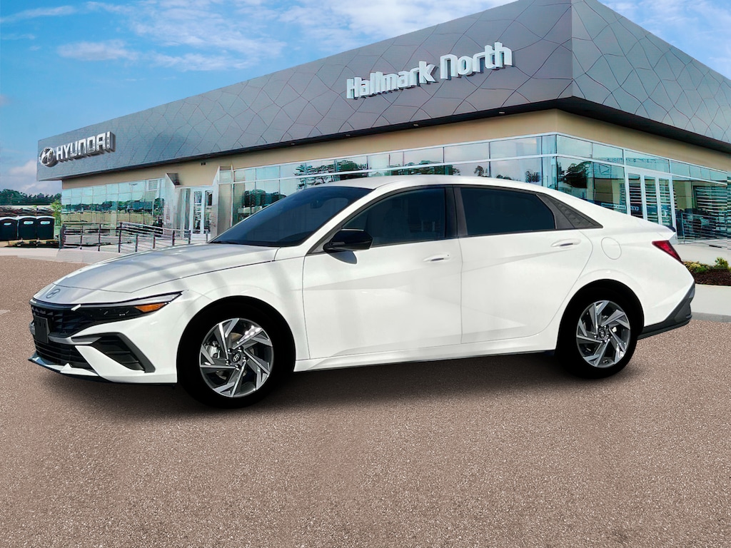 New 2025 Hyundai Elantra SEL Sport Sedan