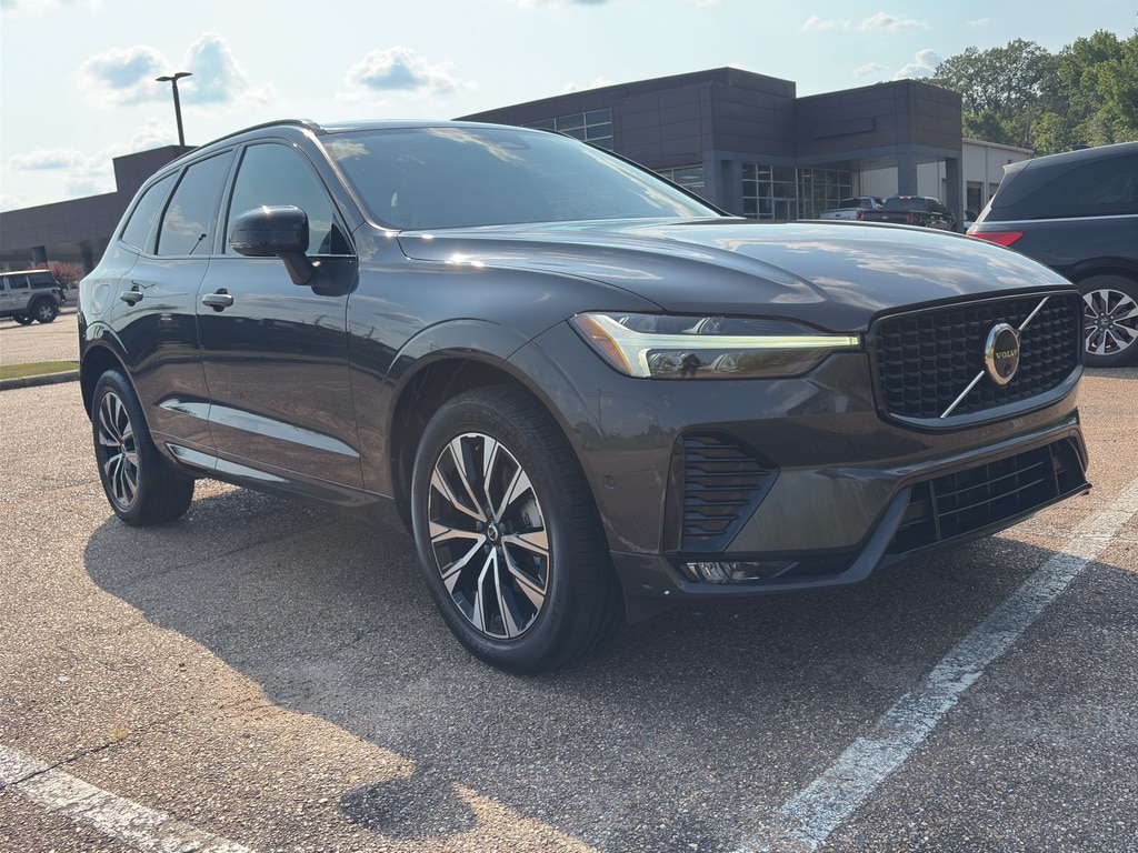 Used 2024 Volvo XC60 Plus Dark Theme Sport Utility