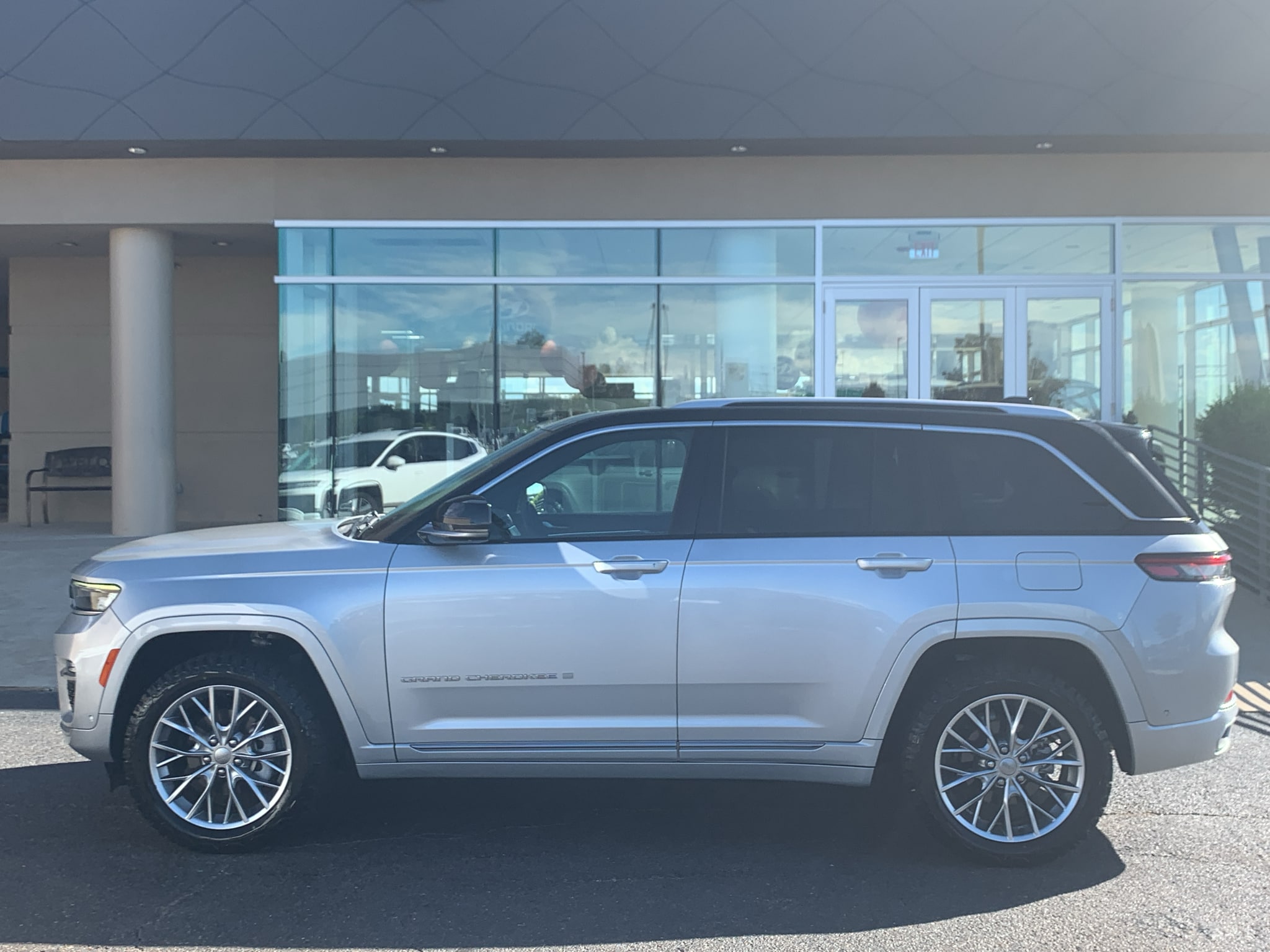 2023 Jeep Grand Cherokee