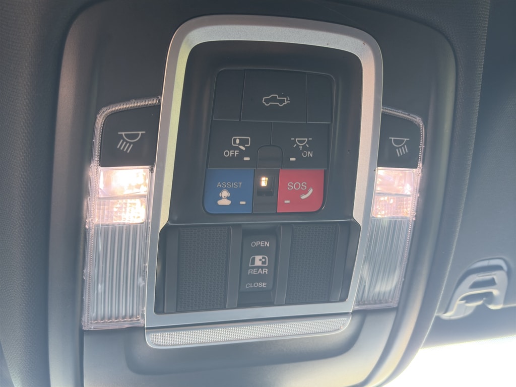 2022 RAM Ram 1500 Pickup Laramie - Photo 26