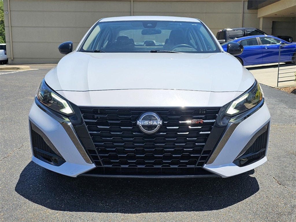 Used 2023 Nissan Altima SR with VIN 1N4BL4CVXPN360619 for sale in Ridgeland, MS