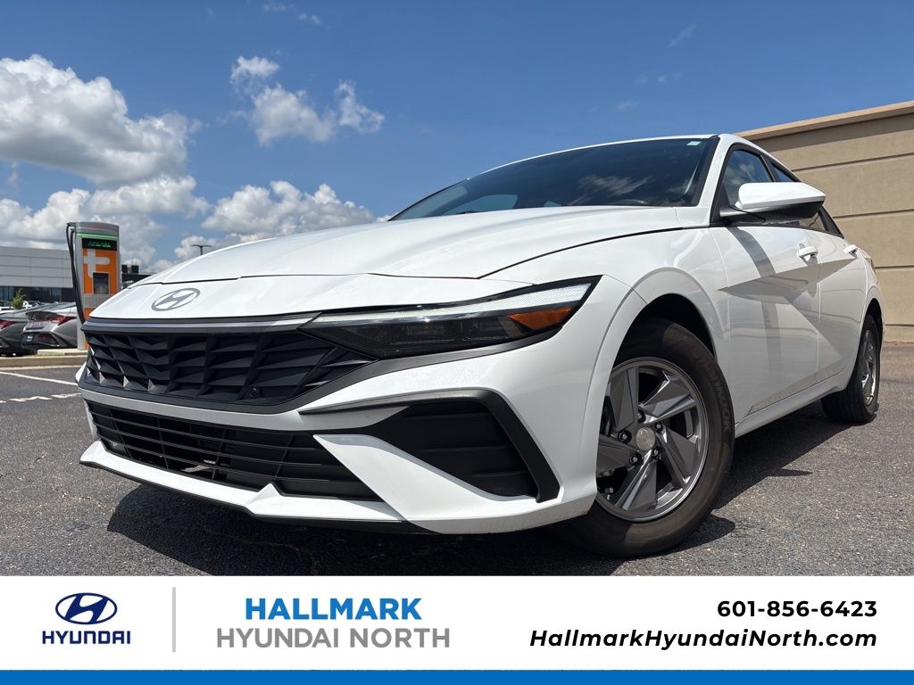 2025 Hyundai Elantra 2.0 SE IVT's photo