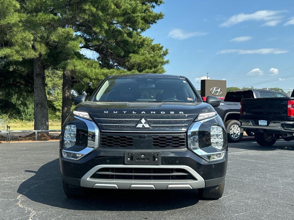 Used 2022 Mitsubishi Outlander Black Edition with VIN JA4J4UA88NZ072839 for sale in Ridgeland, MS