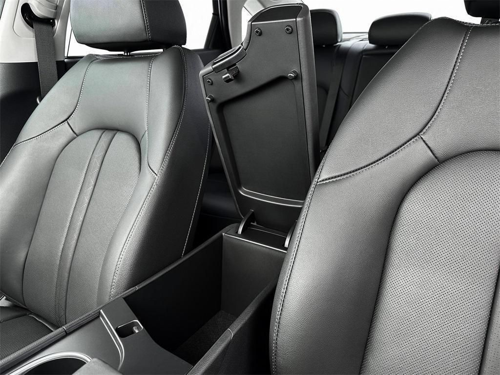 2025 Hyundai Sonata Hybrid Limited - Photo 18