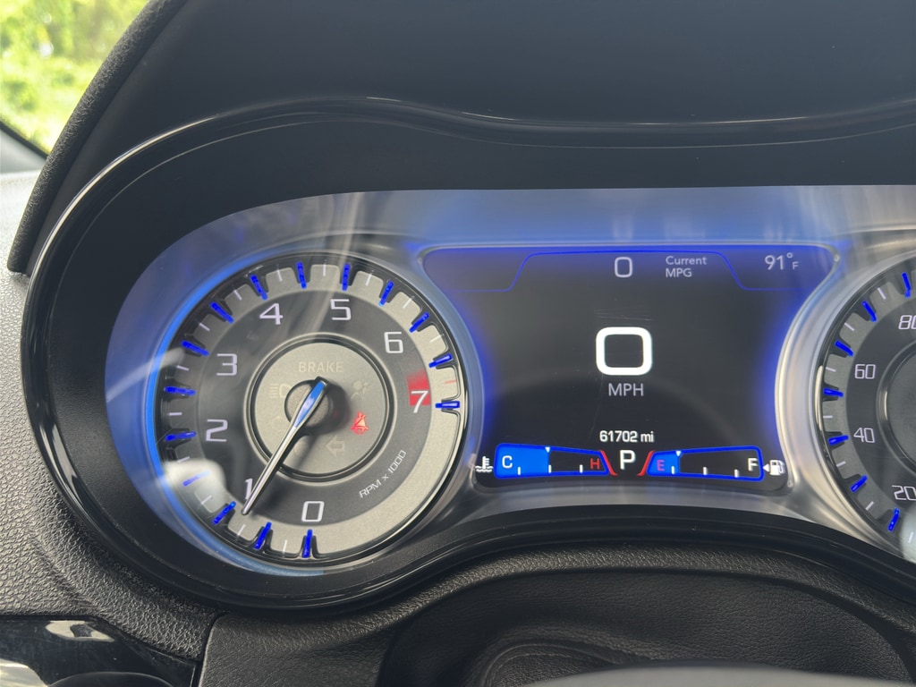 2023 Chrysler 300 S - Photo 17