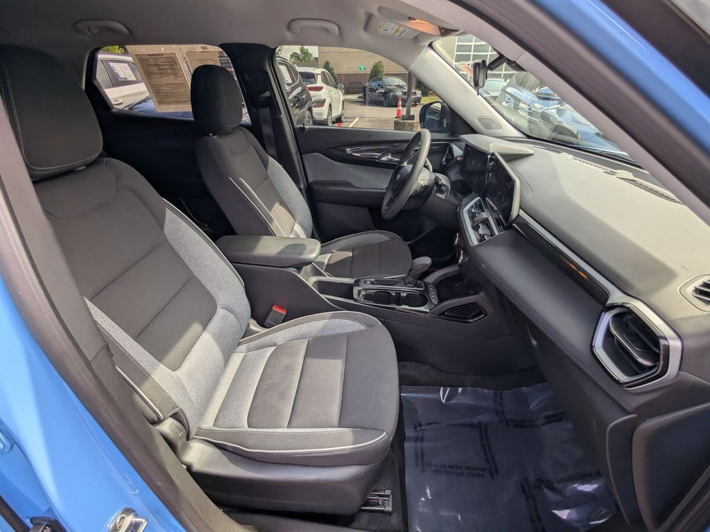 2024 Chevrolet TrailBlazer LS - Photo 20