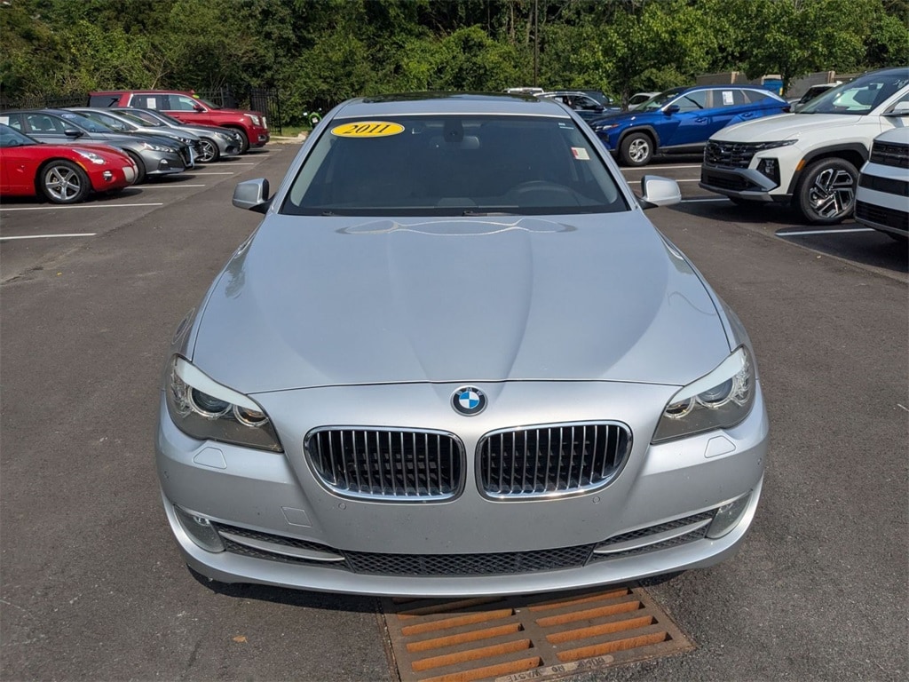 Used 2011 BMW 5 Series 528i with VIN WBAFR1C52BC745022 for sale in Hendersonville, TN