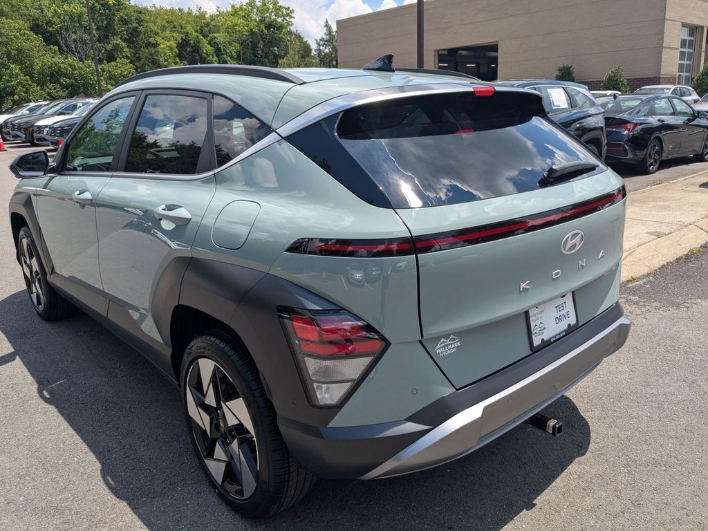 2026 Hyundai Kona Limited - Photo 8