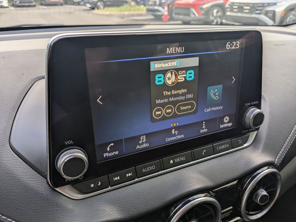 2022 Nissan Sentra SV - Photo 14