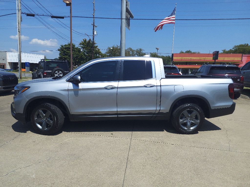 Used 2023 Honda Ridgeline RTL with VIN 5FPYK3F58PB006777 for sale in Hendersonville, TN