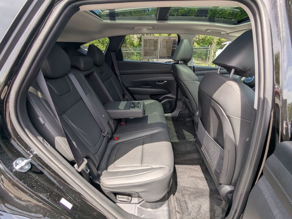 2025 Hyundai Tucson SEL Convenience - Photo 22