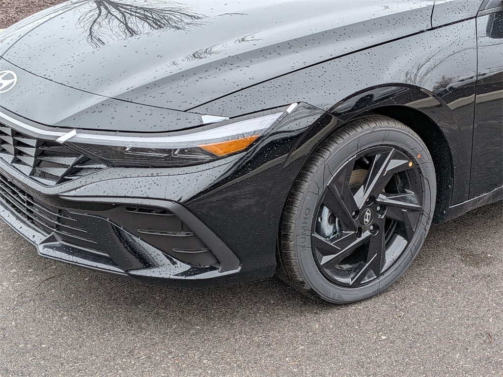 New 2026 Hyundai Elantra SEL Sport Sedan