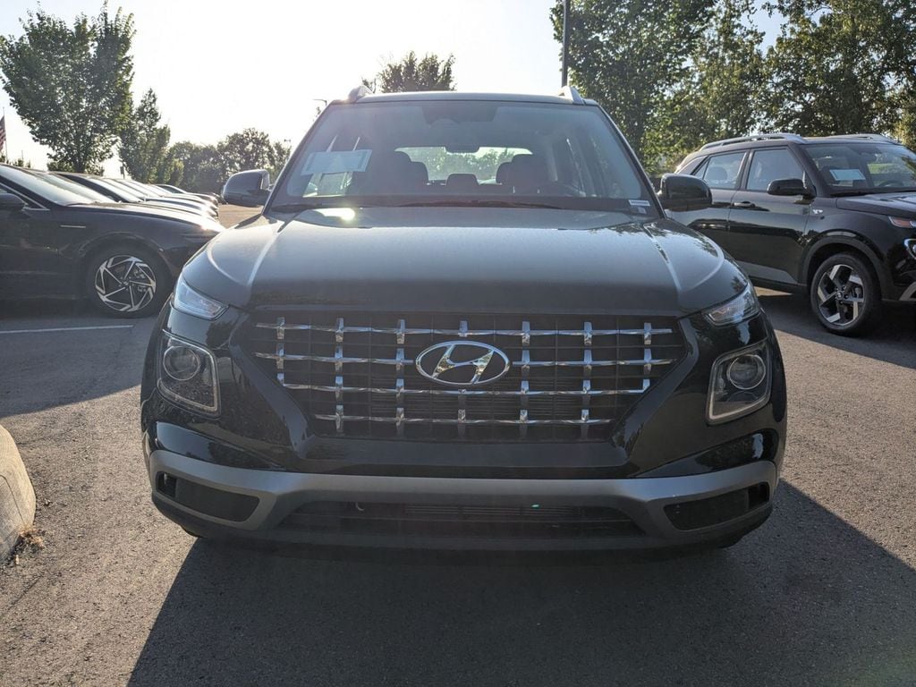 New 2026 Hyundai Venue SEL Sport Utility