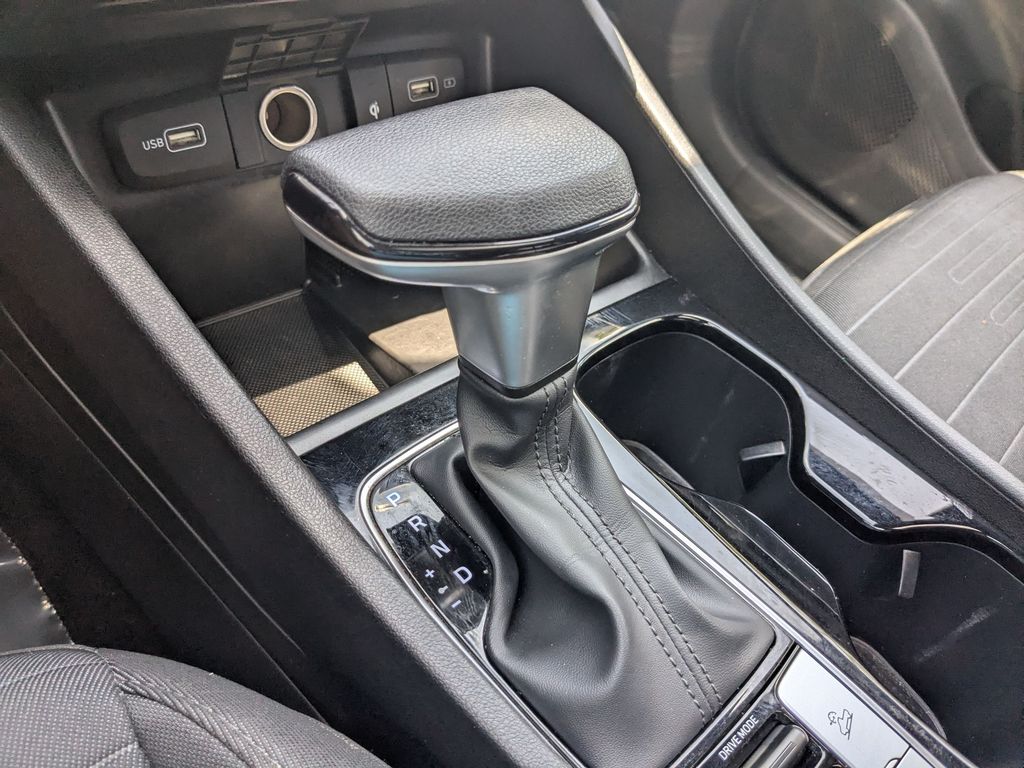 2022 Hyundai Santa Cruz SEL - Photo 12