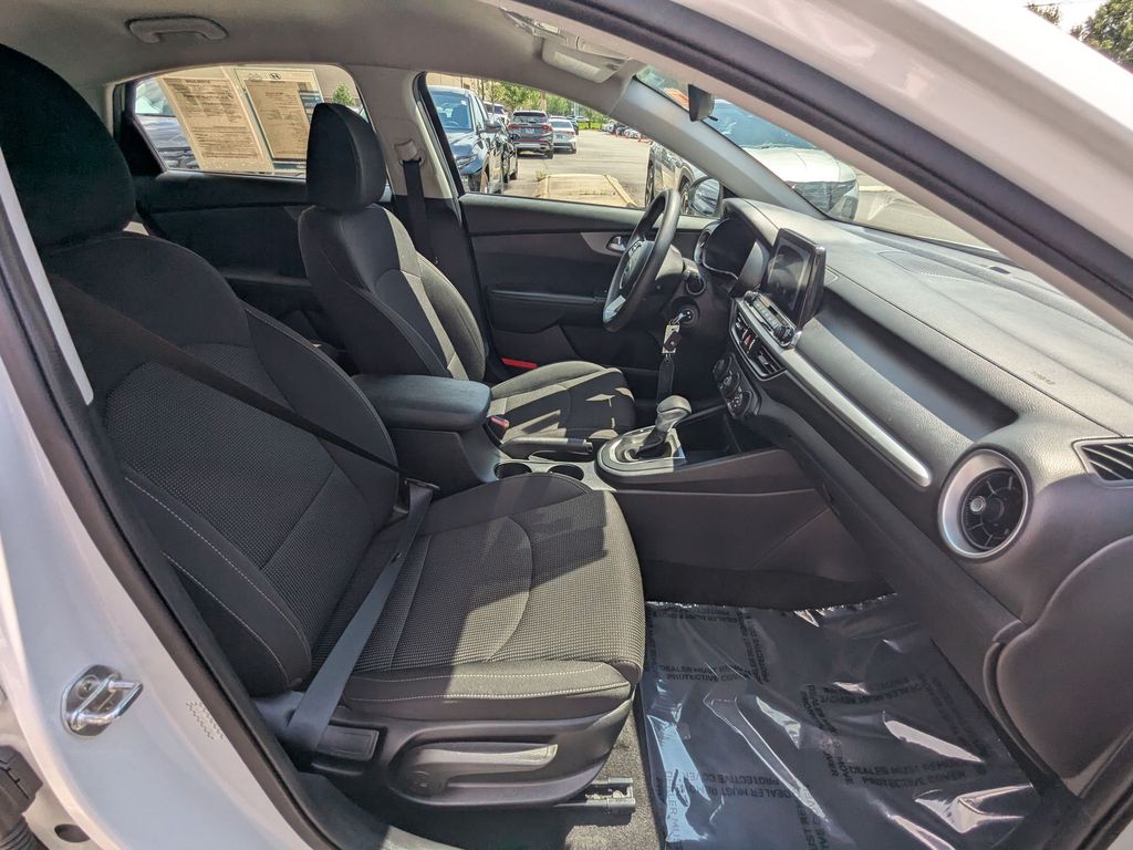 2020 Kia FORTE LXS - Photo 20