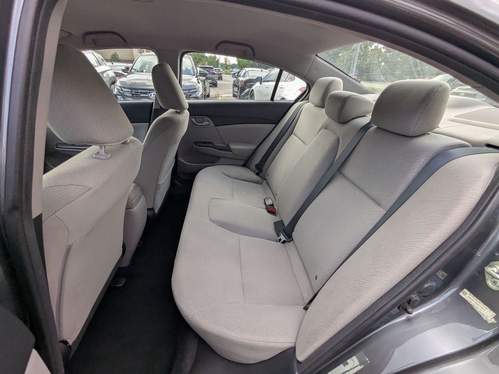 2013 Honda Civic LX - Photo 18