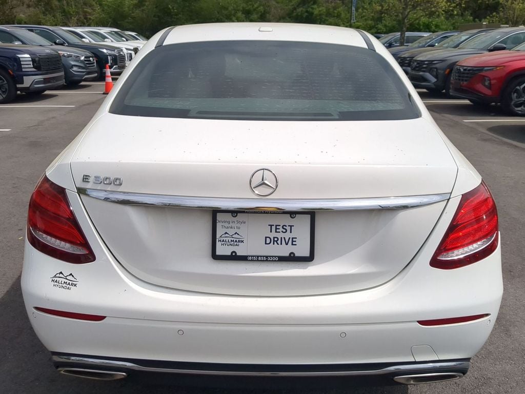2017 Mercedes-Benz E-Class E300 - Photo 7
