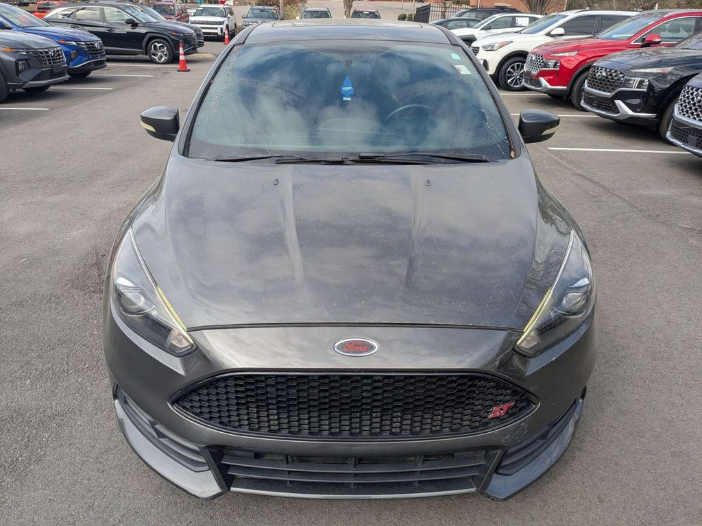 Used 2016 Ford Focus ST with VIN 1FADP3L99GL355854 for sale in Hendersonville, TN