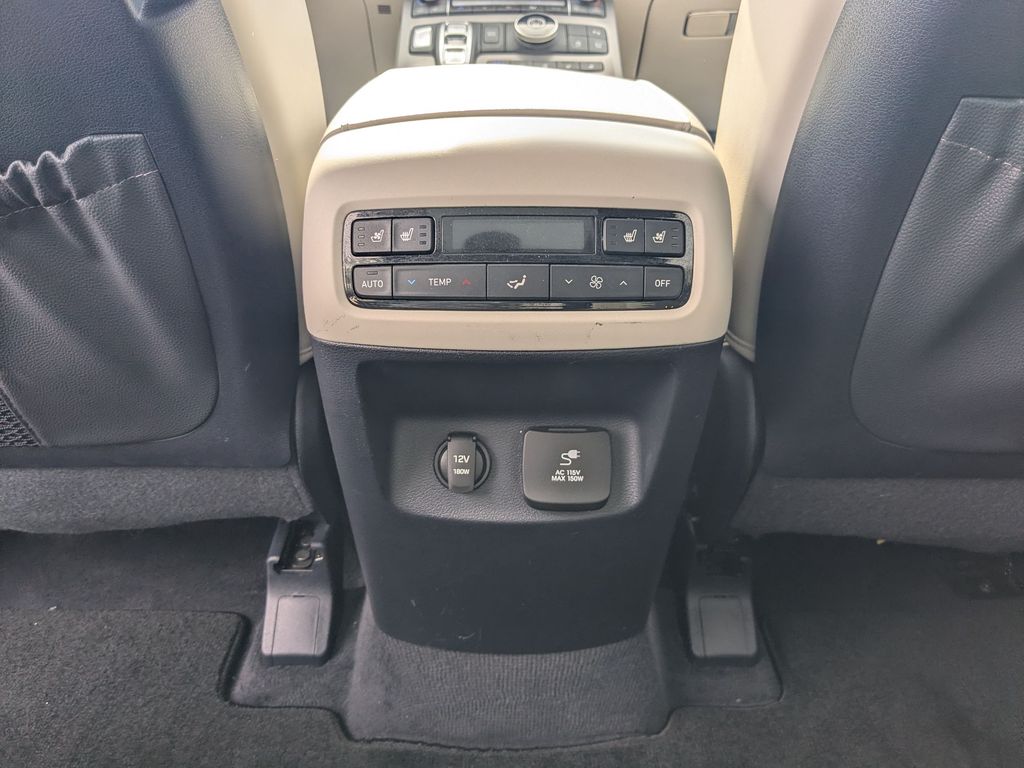 2021 Hyundai Palisade Limited - Photo 17