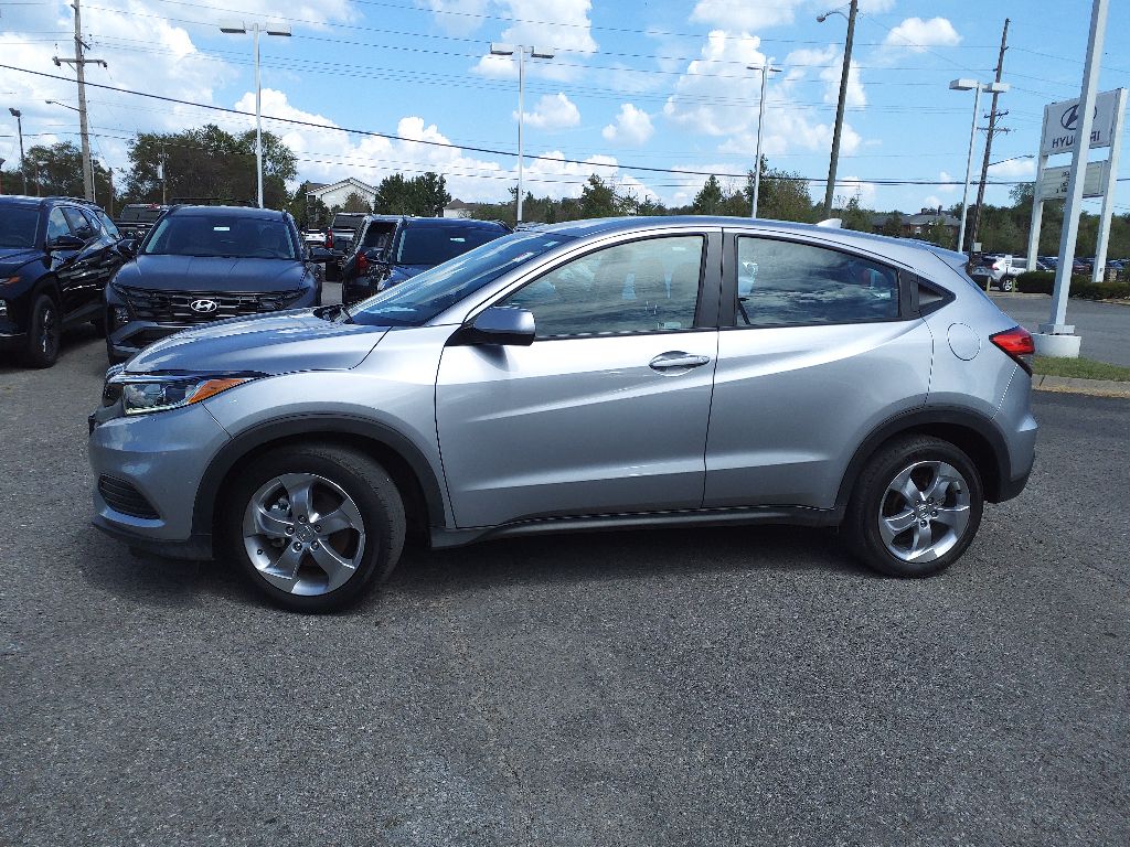 Used 2022 Honda HR-V LX with VIN 3CZRU5H37NM737167 for sale in Hendersonville, TN