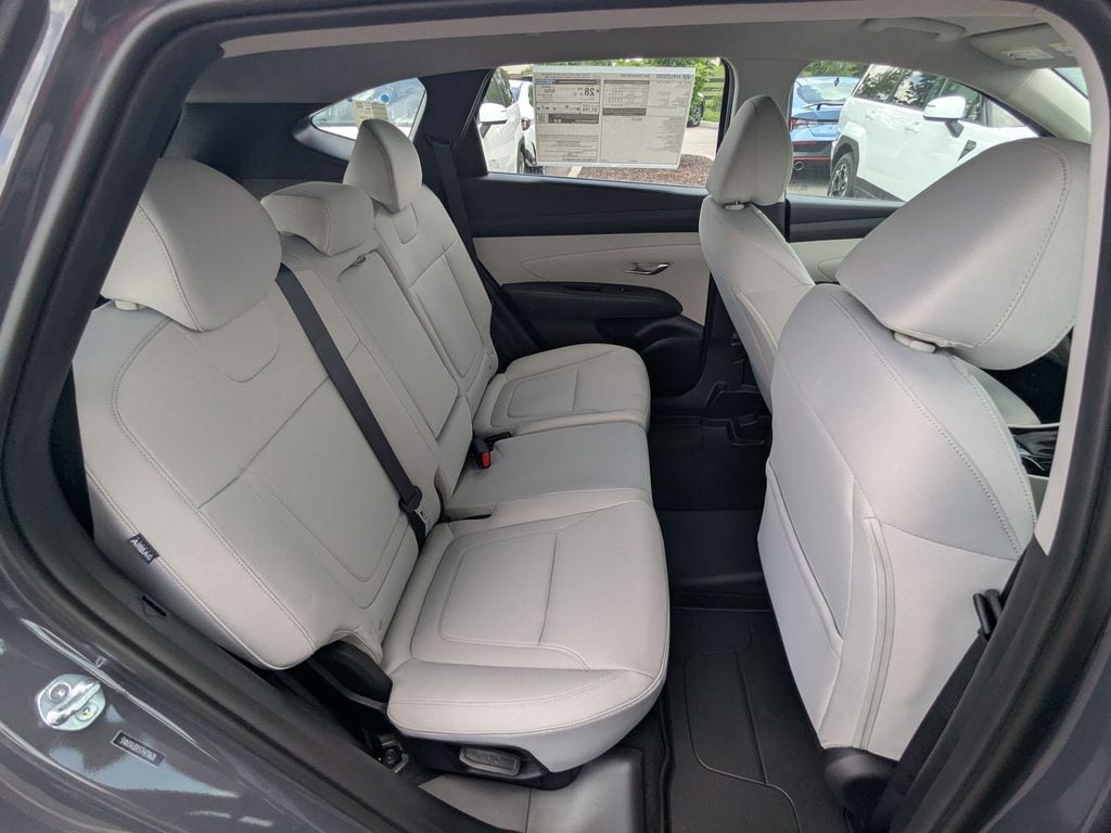 2026 Hyundai Tucson SE - Photo 19