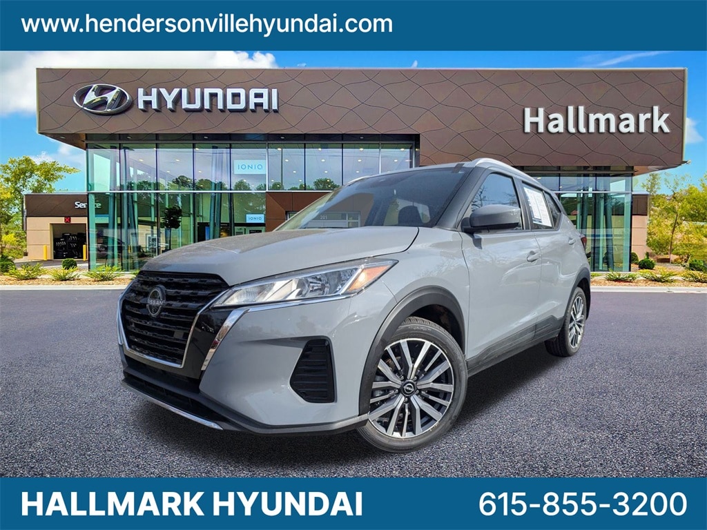 2022 Nissan Kicks SV