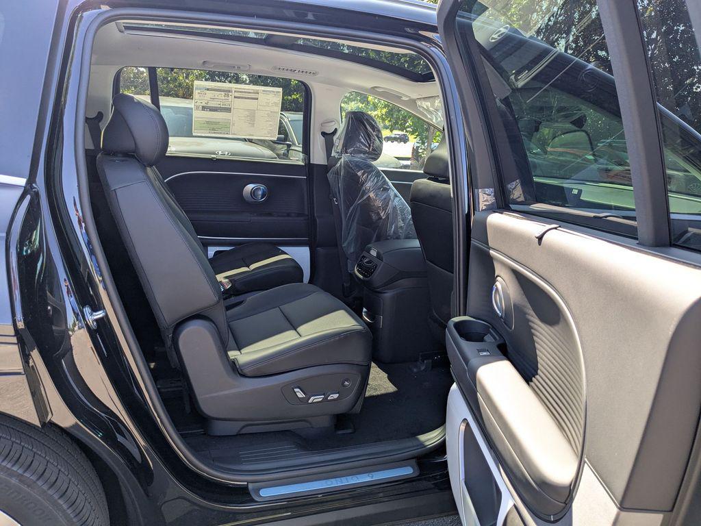 2026 Hyundai IONIQ 9 Performance Limited - Photo 22