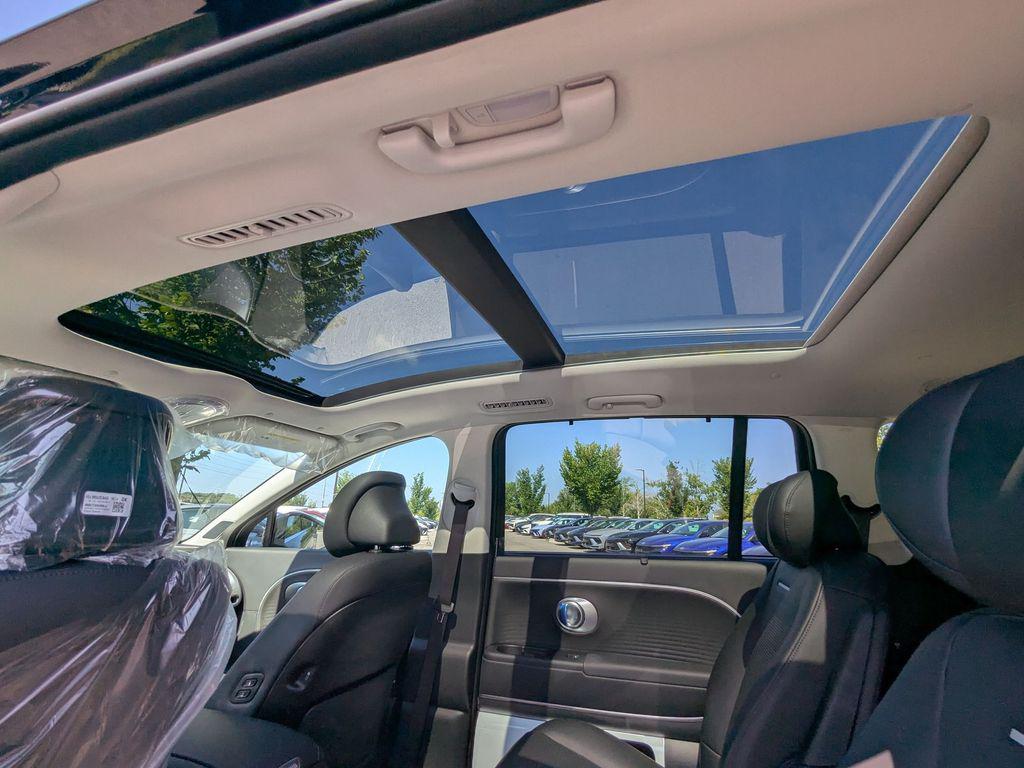 2026 Hyundai IONIQ 9 Performance Limited - Photo 20