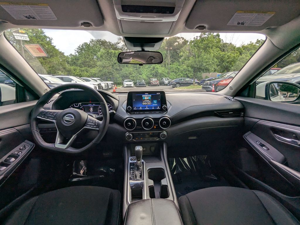 2022 Nissan Sentra SV - Photo 17