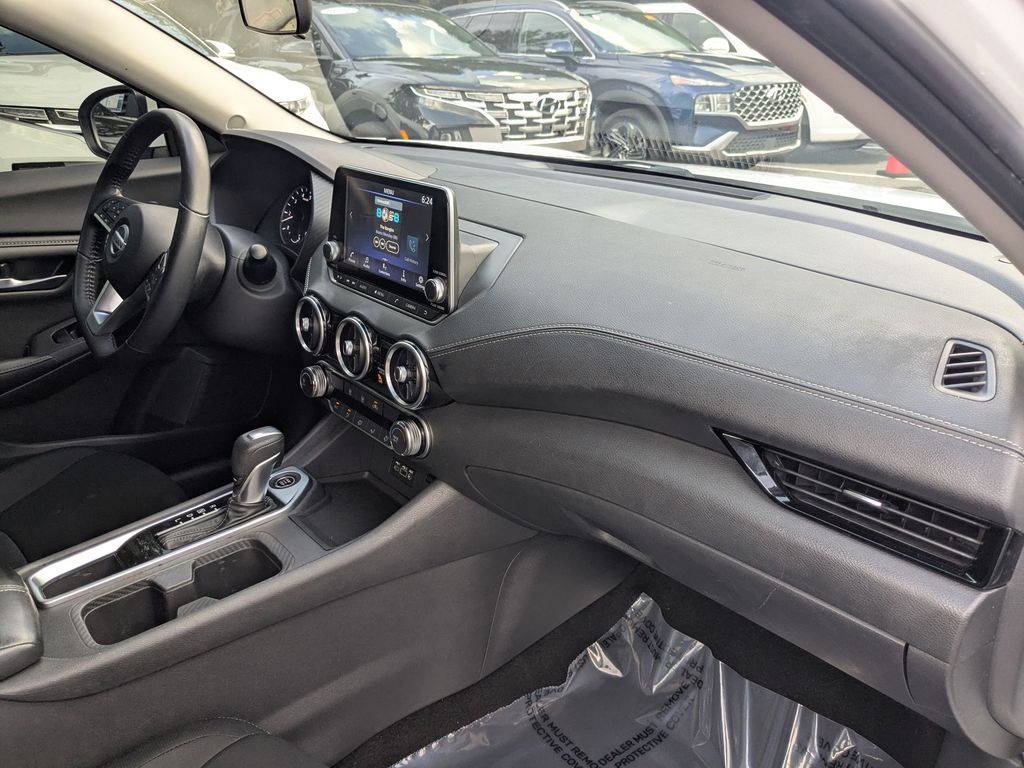 2022 Nissan Sentra SV - Photo 21