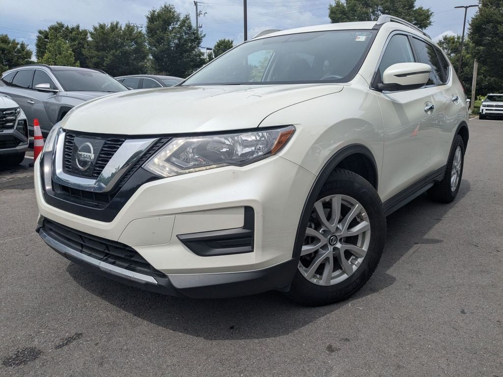 Used 2017 Nissan Rogue SV with VIN KNMAT2MT5HP612421 for sale in Hendersonville, TN